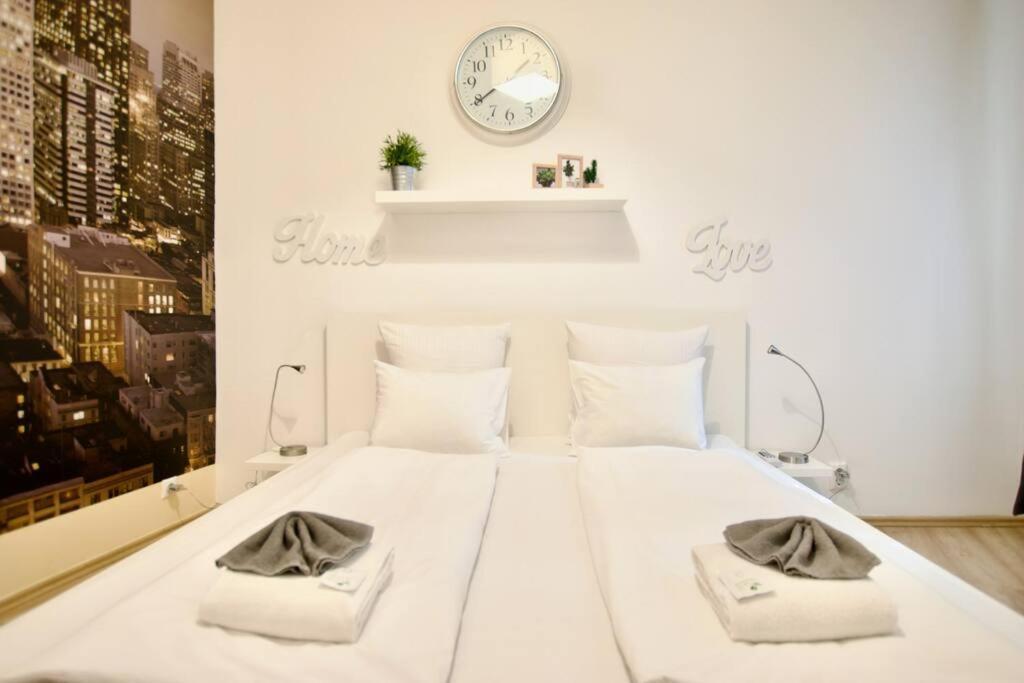 Standard Apartment By Hi5- Podmaniczky Street Budapest Exterior foto